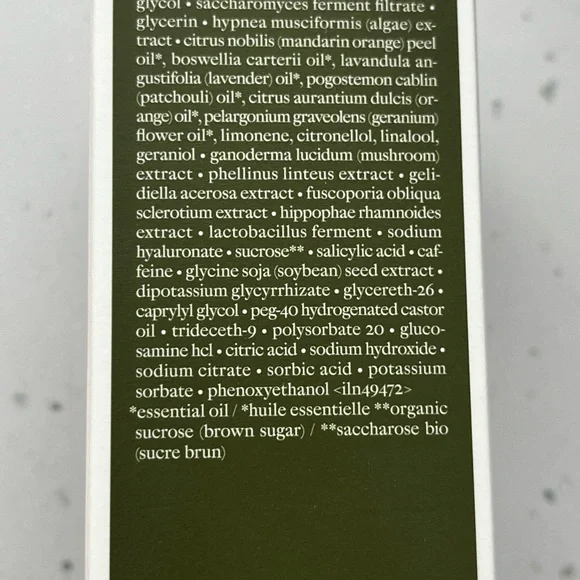 New ORIGINS Mega-Mushroom Relief & Resilience 200ml Soothing Treatment Lotion - Picture 7 of 9